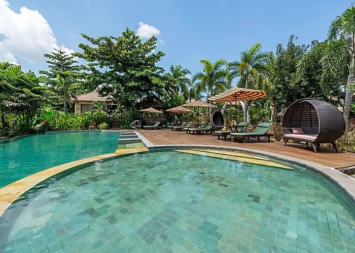 Mara River Safari Hotel
