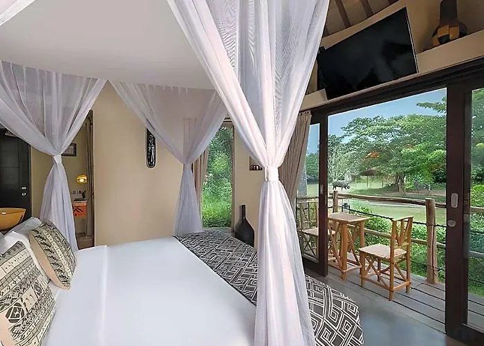 Hotel Mara River Safari 4*